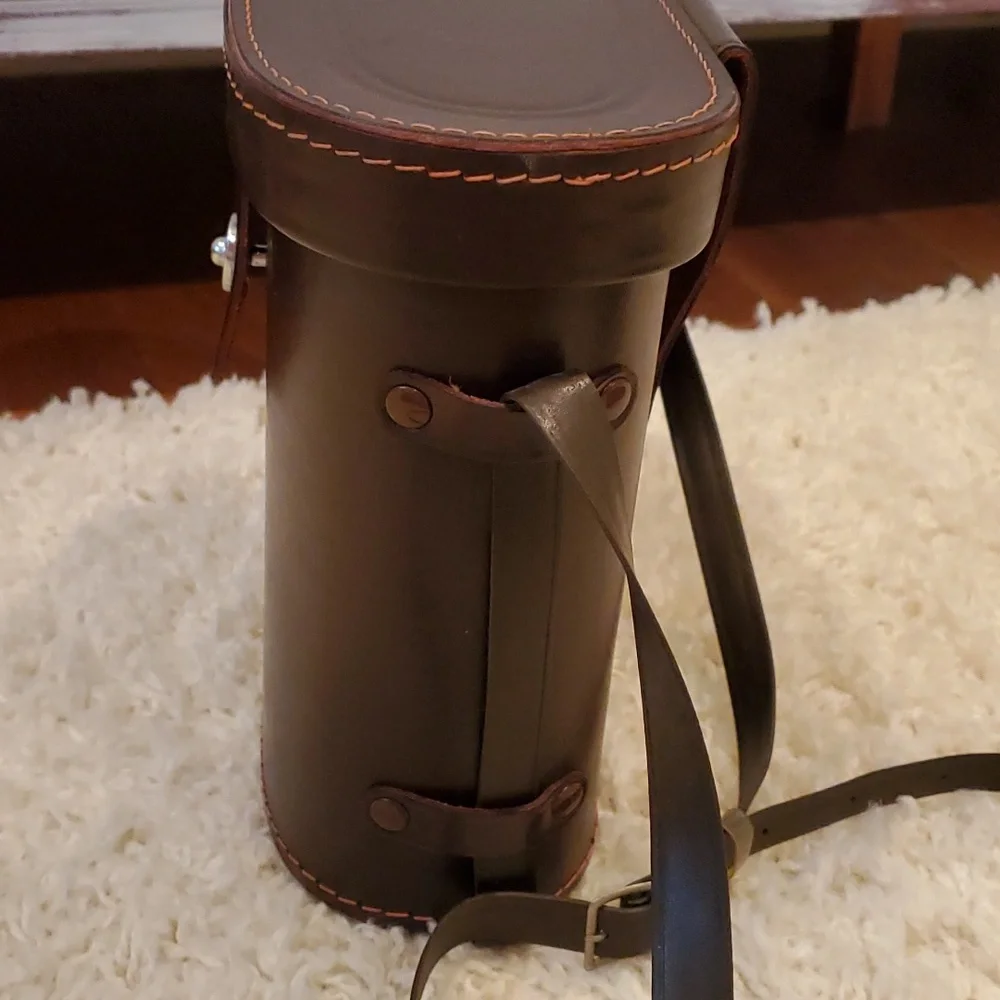 Vintage Japanese Binoculars With Leather Carrying Case - Picture 11 of 13